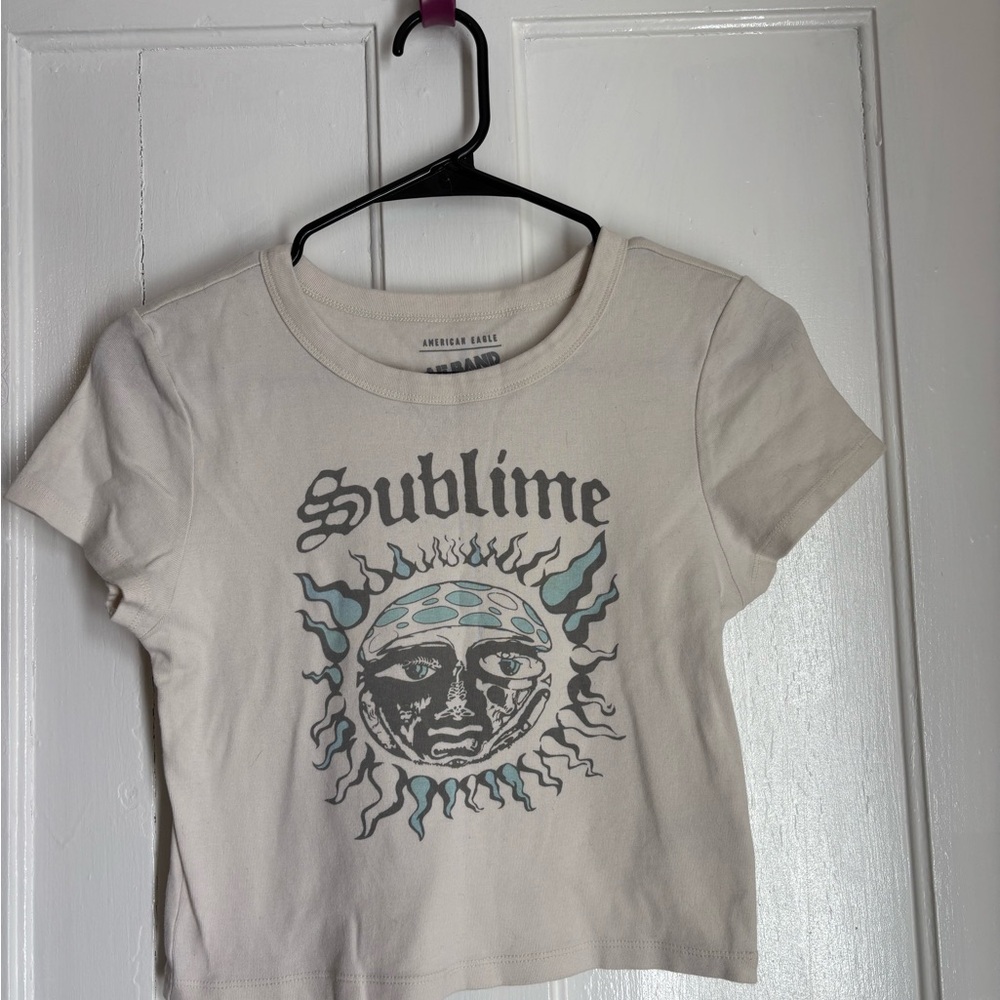 American Eagle Sublime Band Crop Tee in Cream